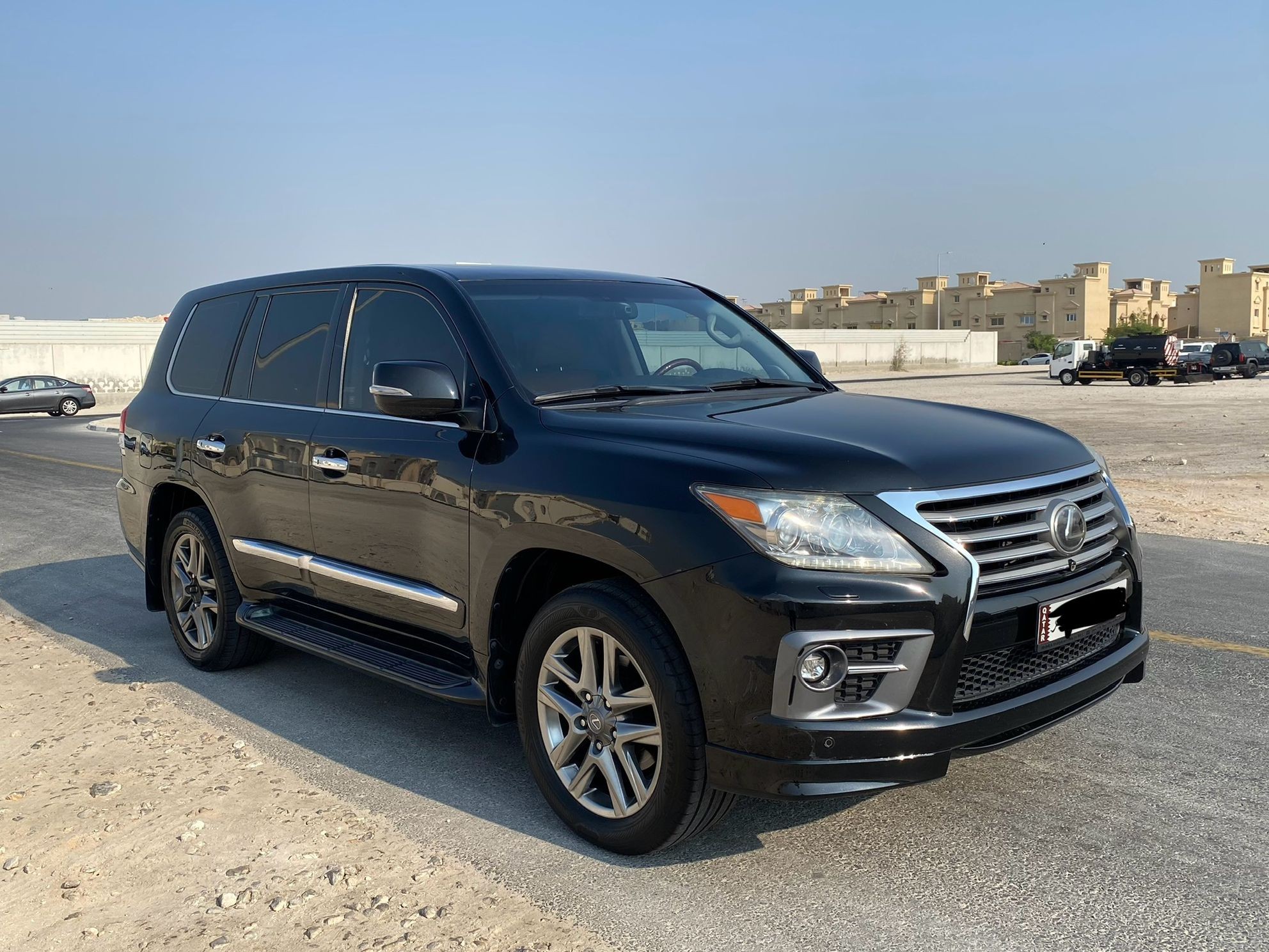 Lexus LX 570 2012 - Image 4