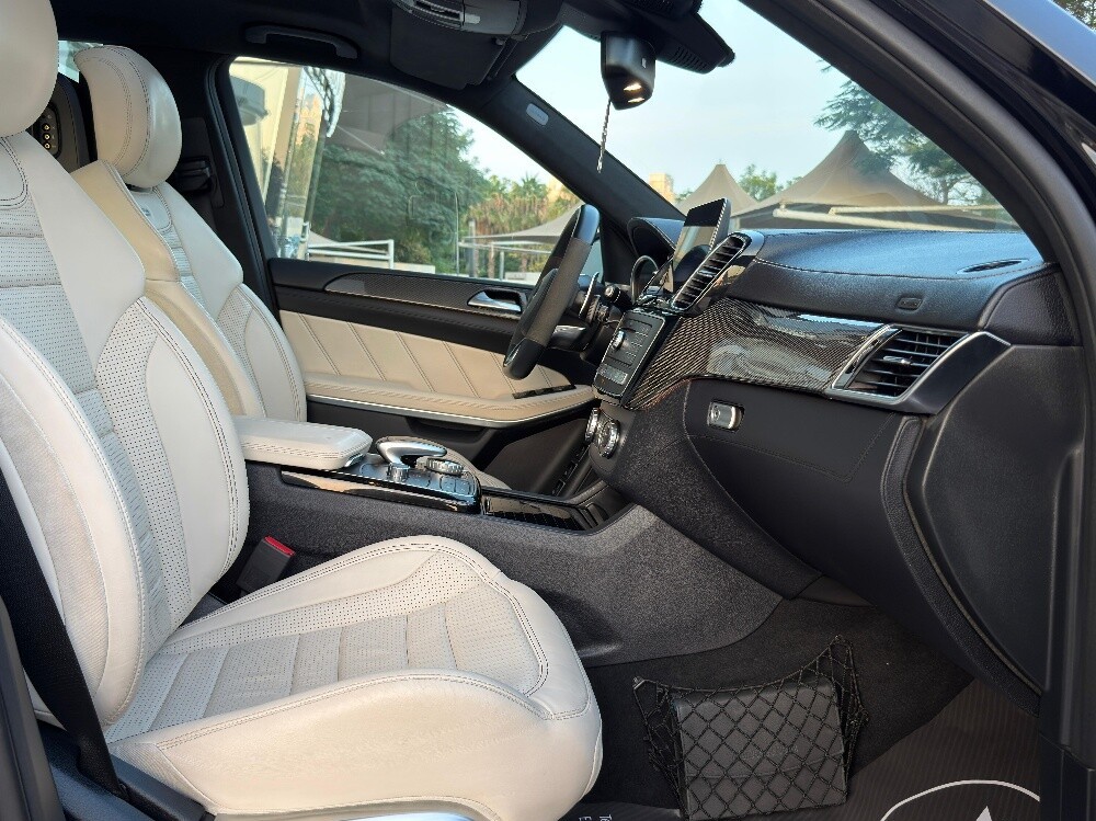 مرسيدس بنز GLS 63 2018 - Image 3