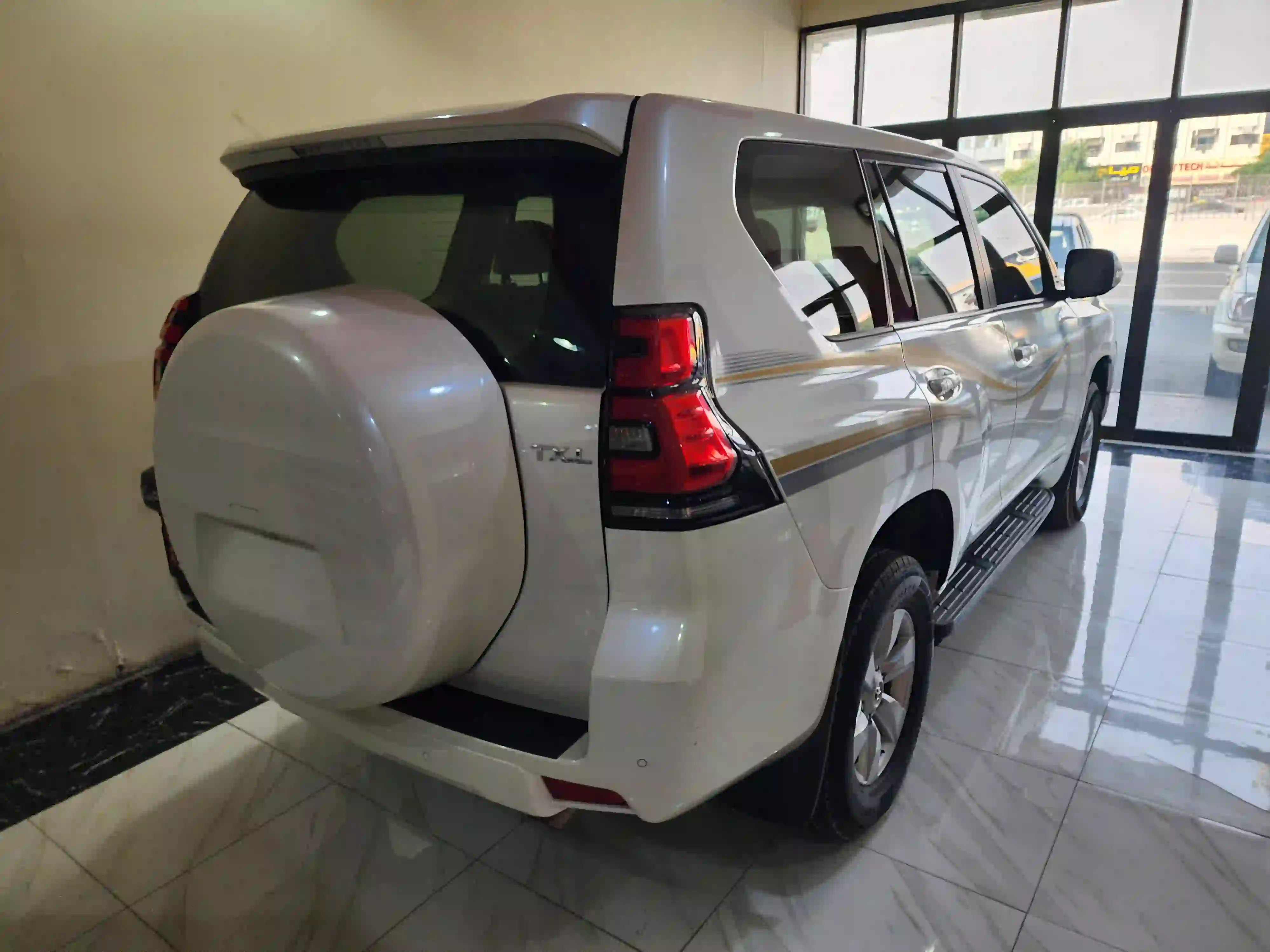Toyota Prado 2018 - Image 2