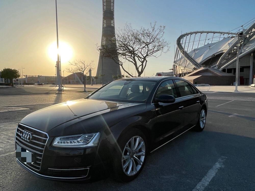 Audi A8 L  2016 - Image 2
