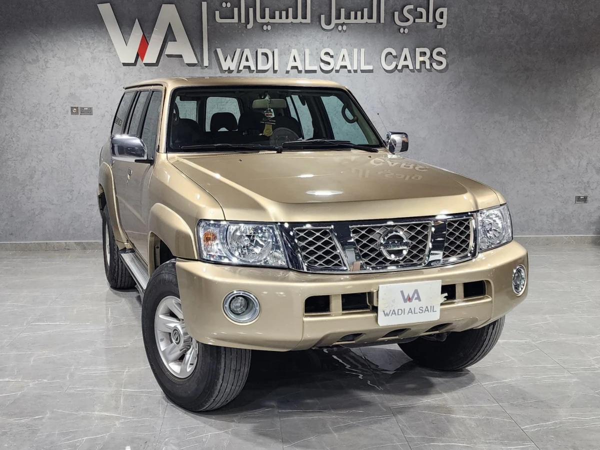 Nissan Patrol Safari 2013