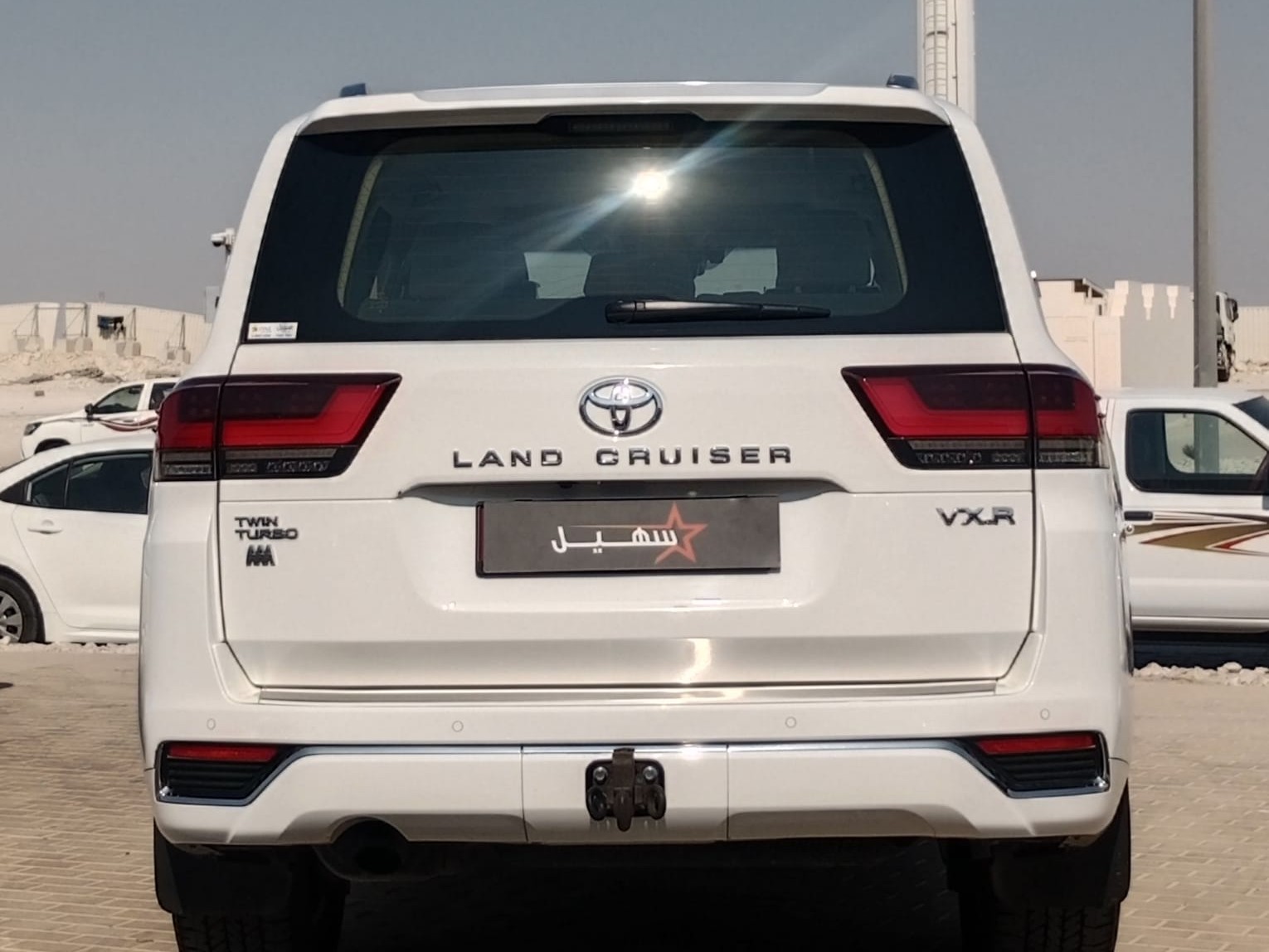 Toyota Land Cruiser VX.R 2022 - Image 2