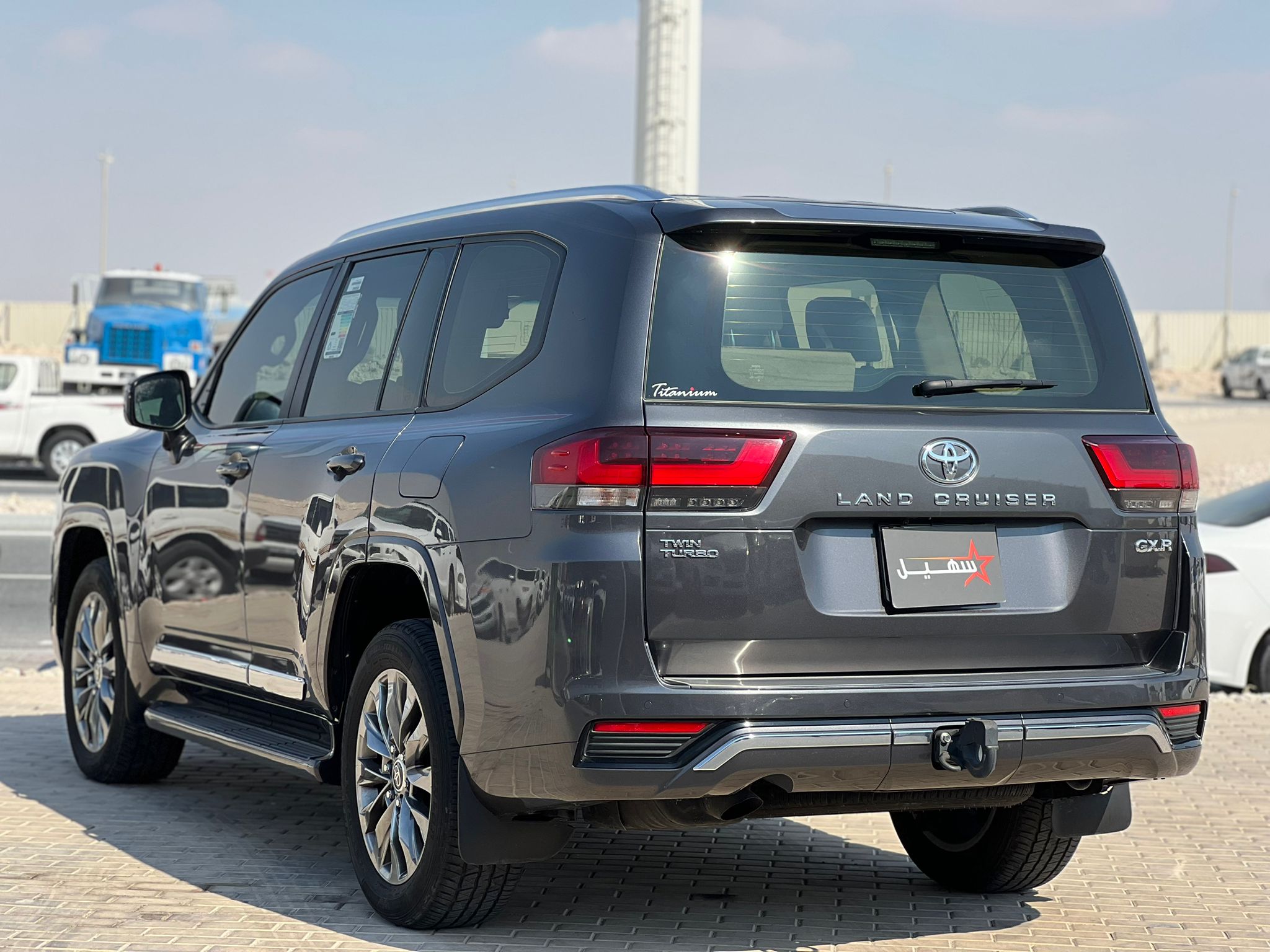 Toyota Land Cruiser GX.R 2024 - Image 2