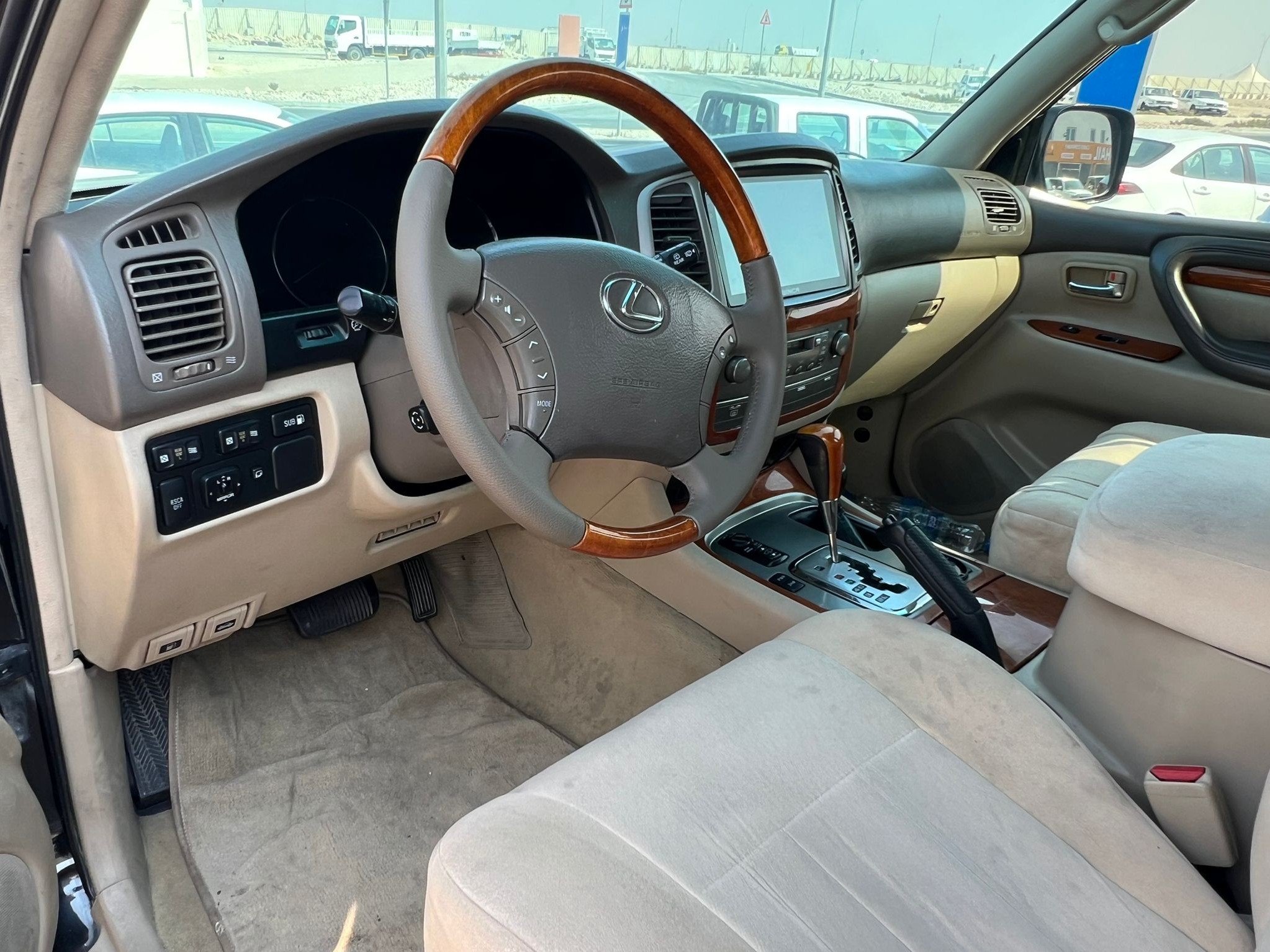 Lexus LX 470 2004 - Image 3