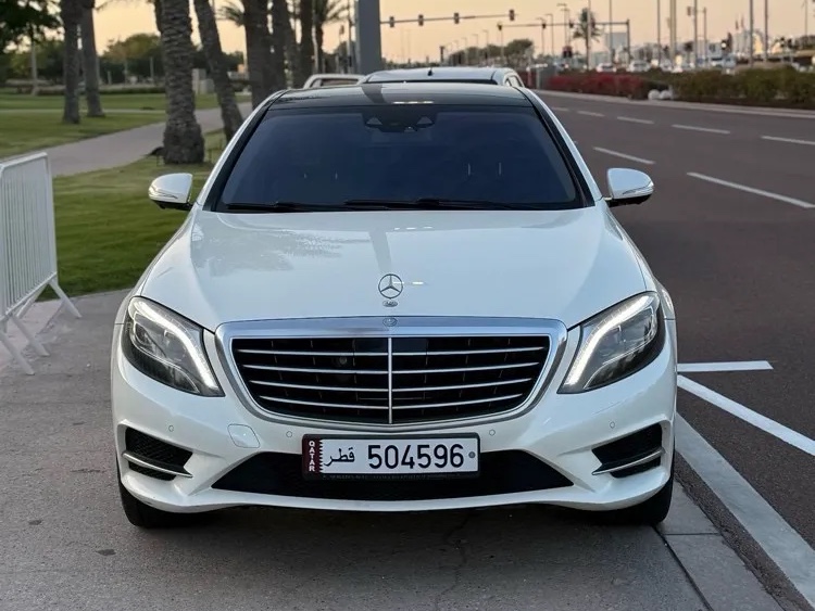 Mercedes-Benz S-Class Sedan 400 2014 - Image 2