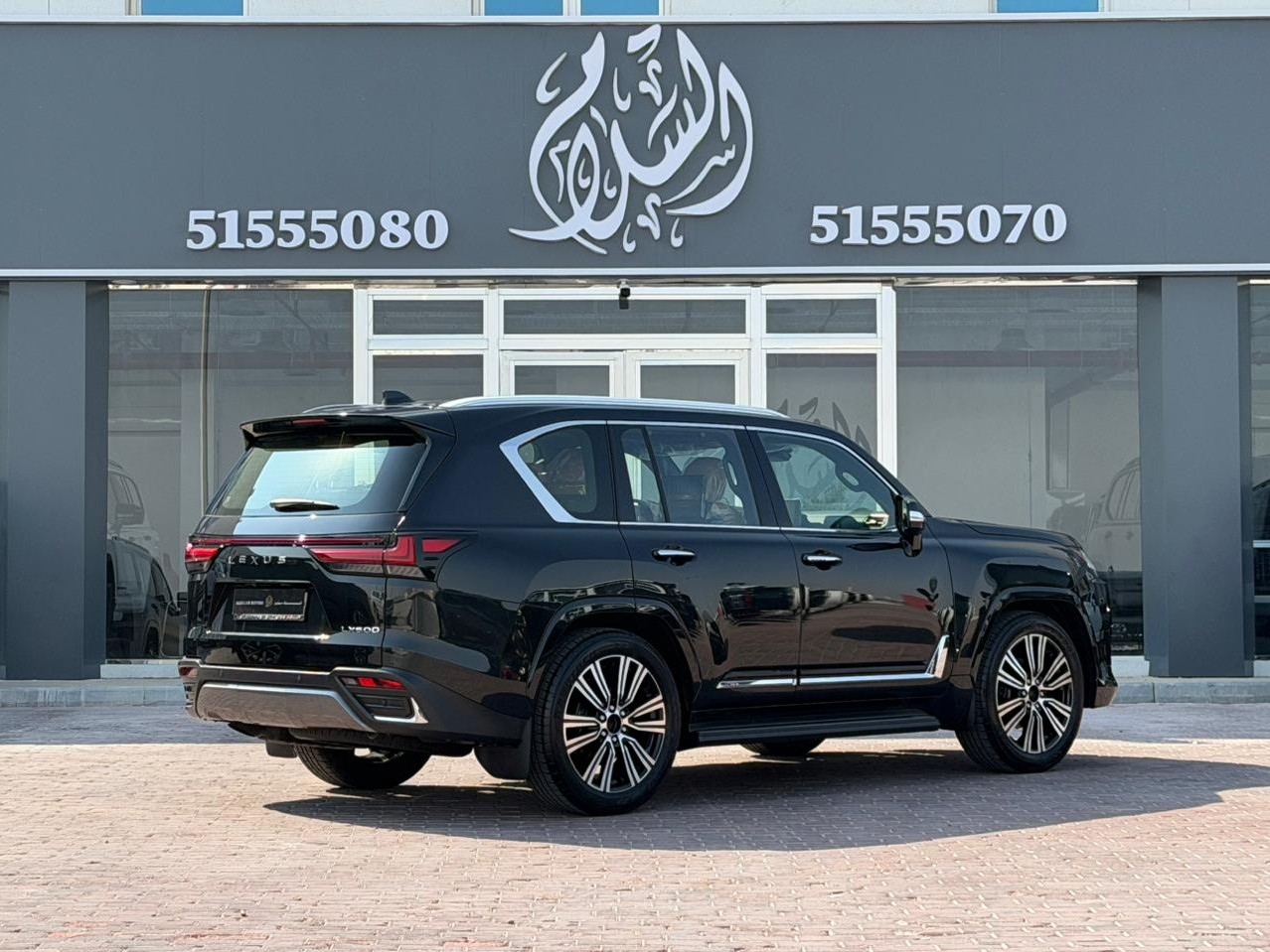 Lexus LX 600 2025 - Image 2