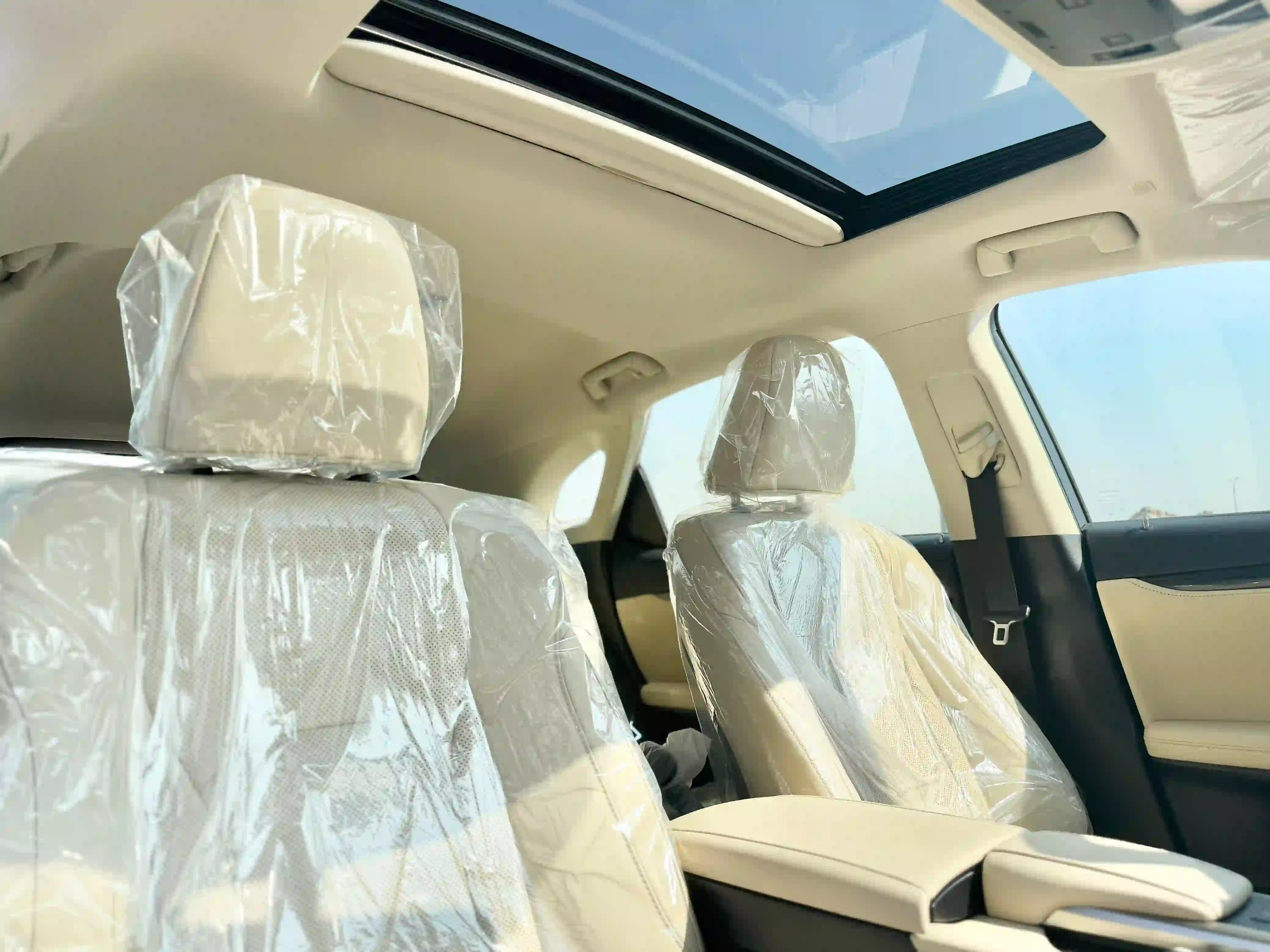 Lexus RX 350 2022 - Image 4