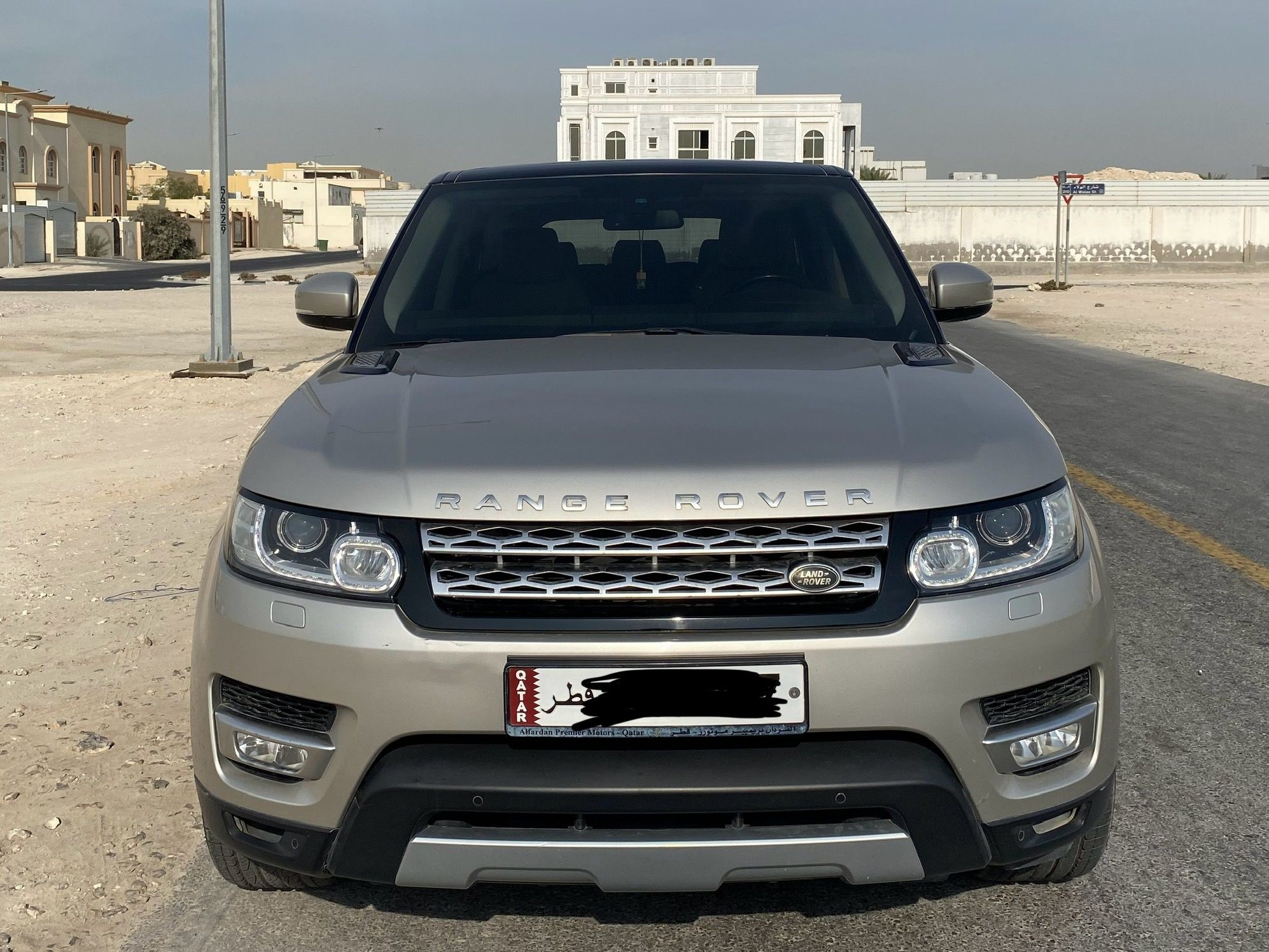 Land Rover Range Rover Sport HSE 2015 - Image 2