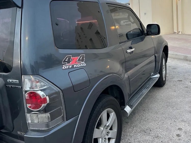 Mitsubishi Pajero 3.8 2009 - Image 2