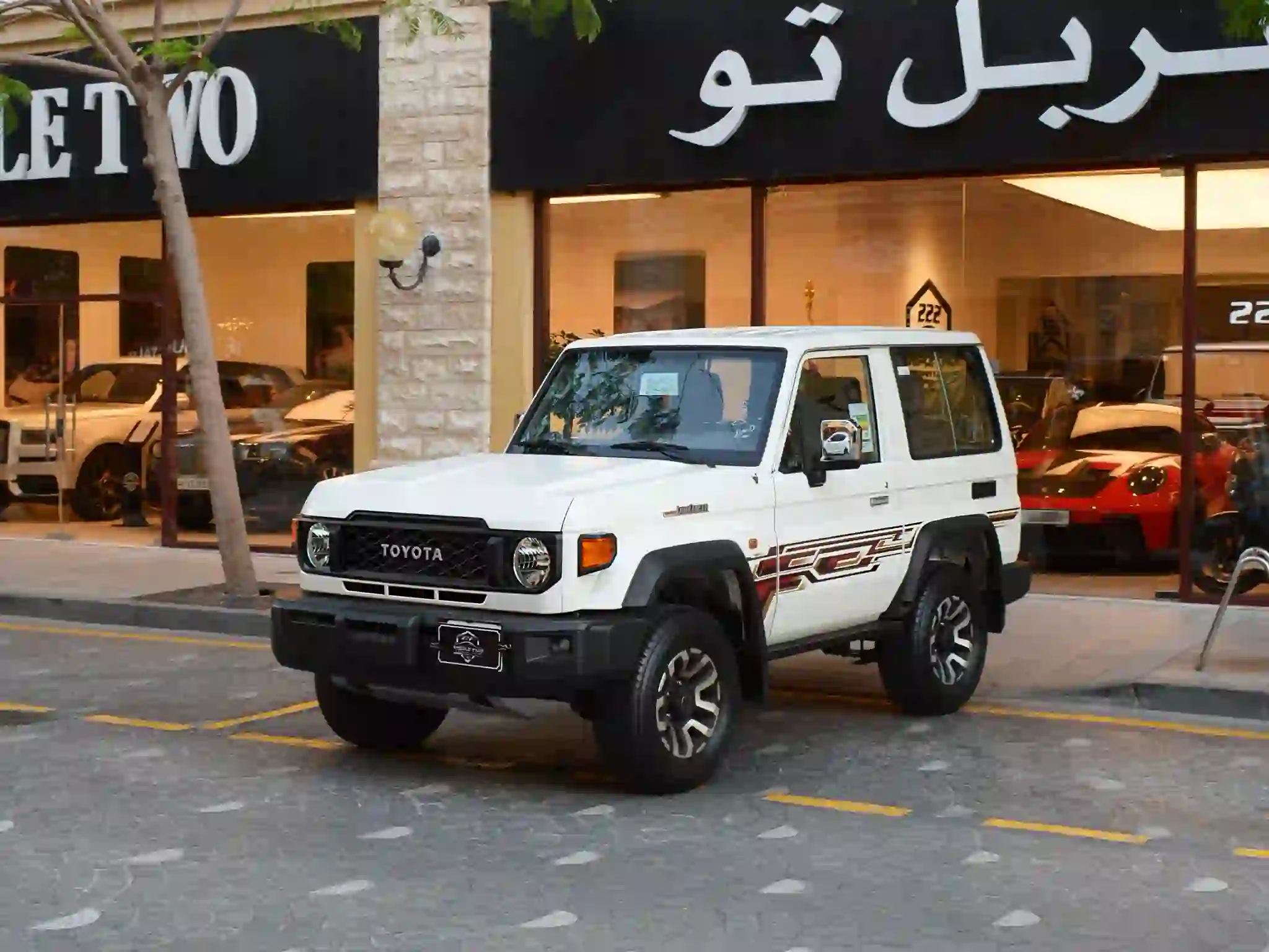Toyota Land Cruiser LX 2025