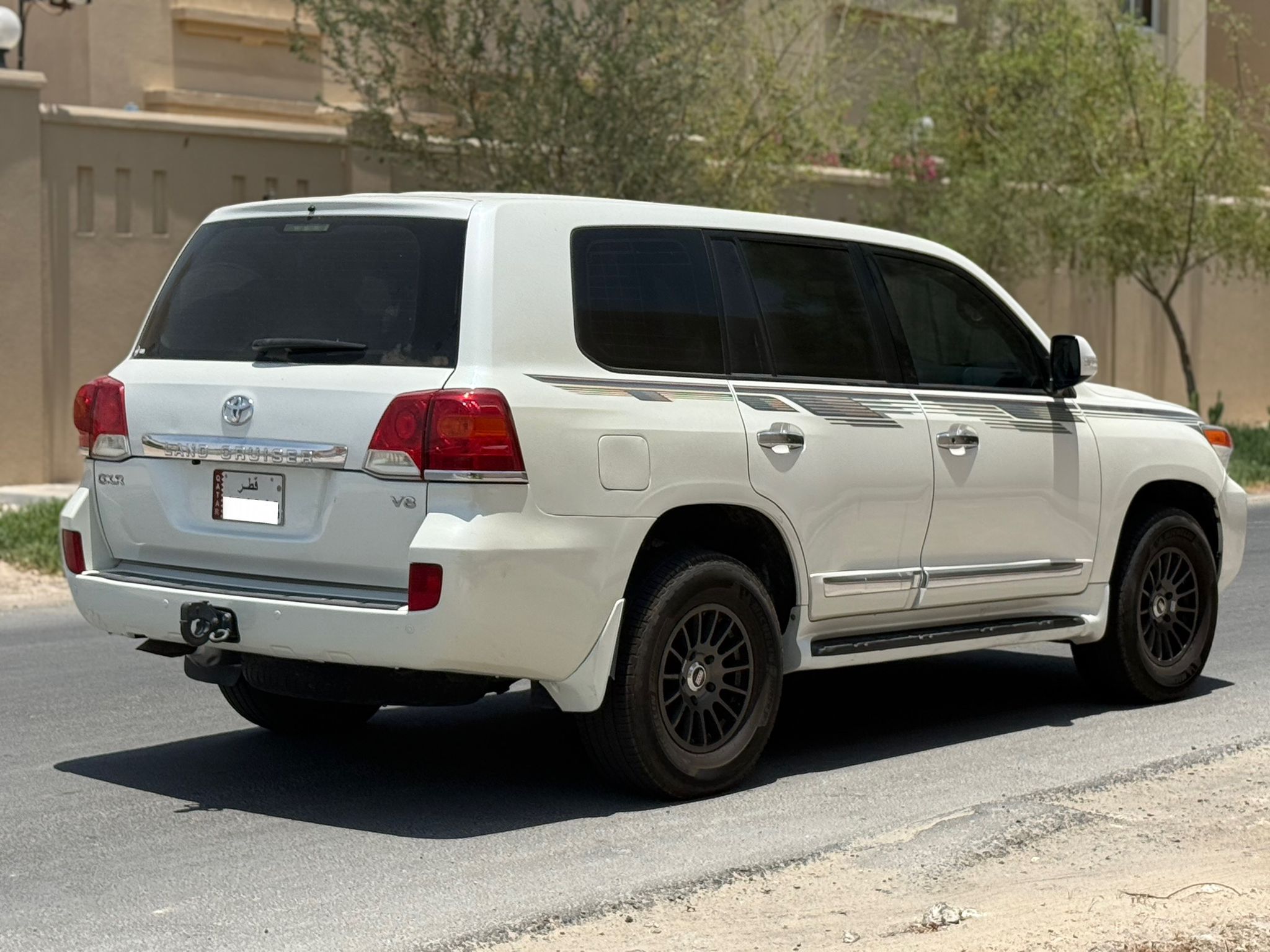 Toyota Land Cruiser GX.R - Image 4