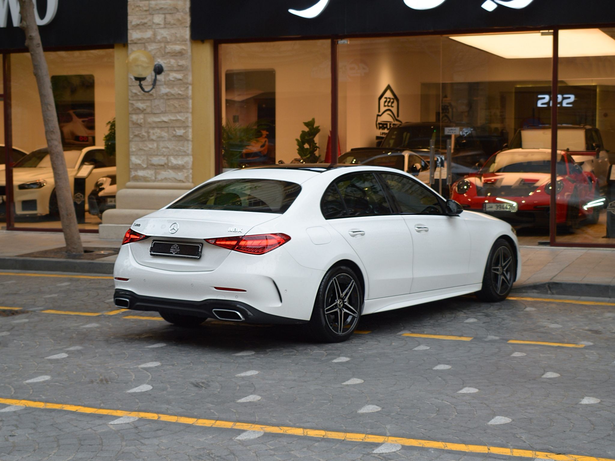 Mercedes-Benz C-Class Sedan 200 2023 - Image 2