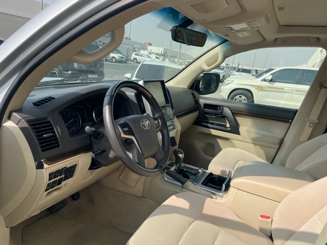 Toyota Land Cruiser GX.R 2020 - Image 3