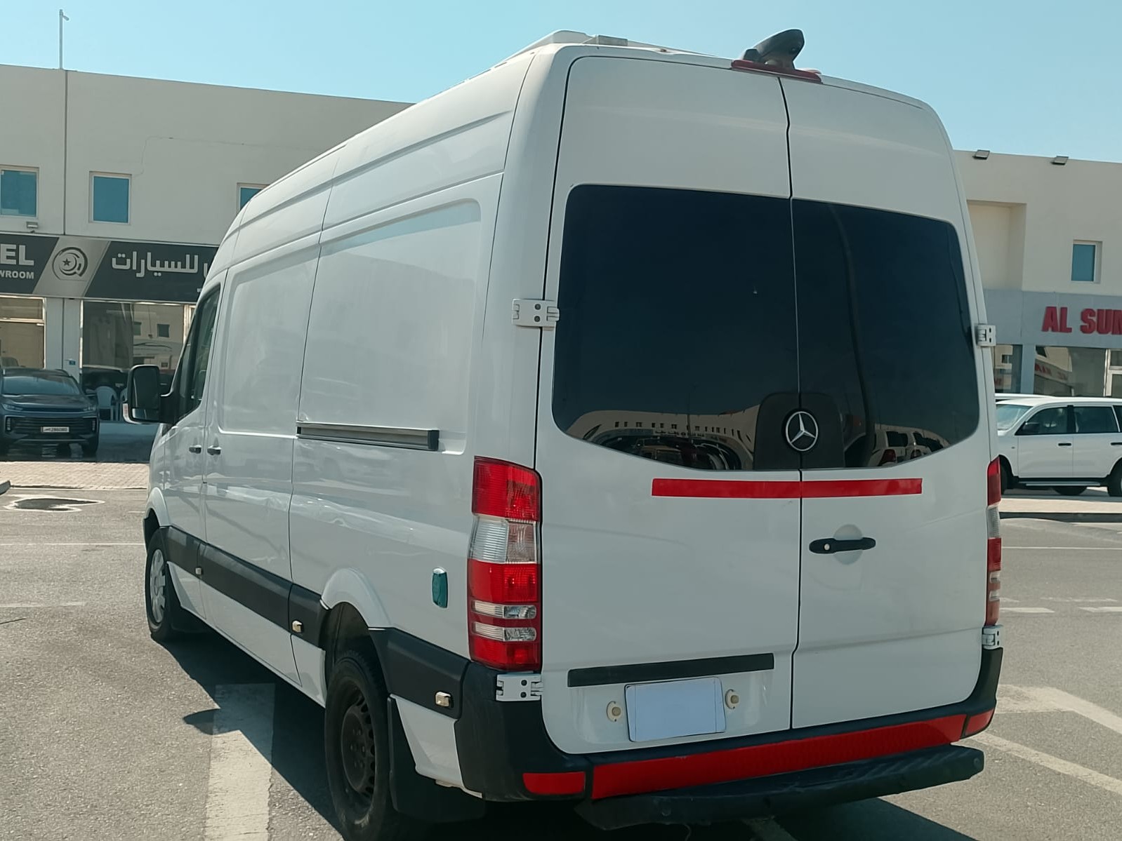 Mercedes-Benz Van  2015 - Image 4