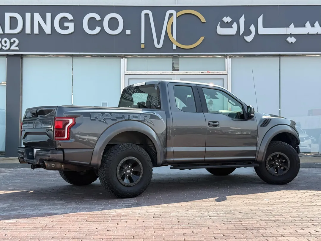 Ford Raptor 2018 - Image 2