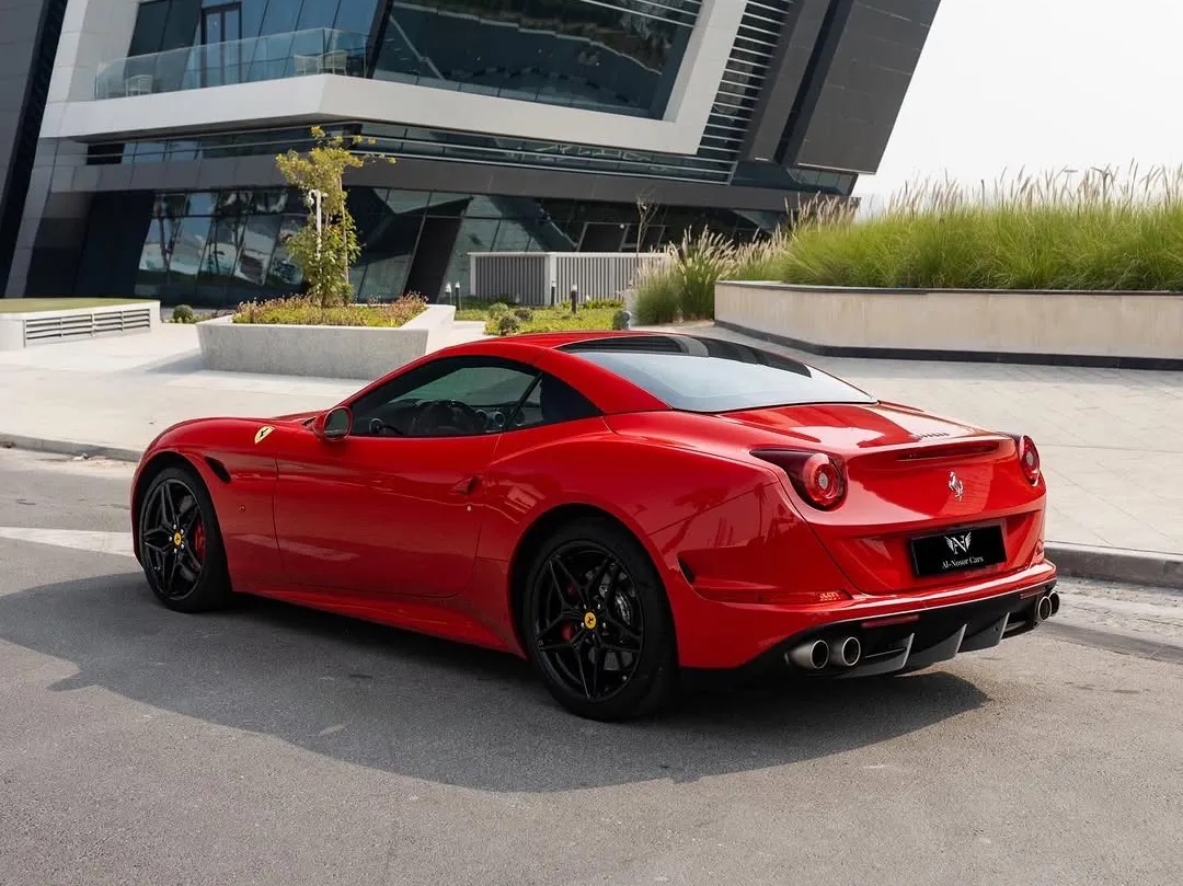 Ferrari California 2016 - Image 2