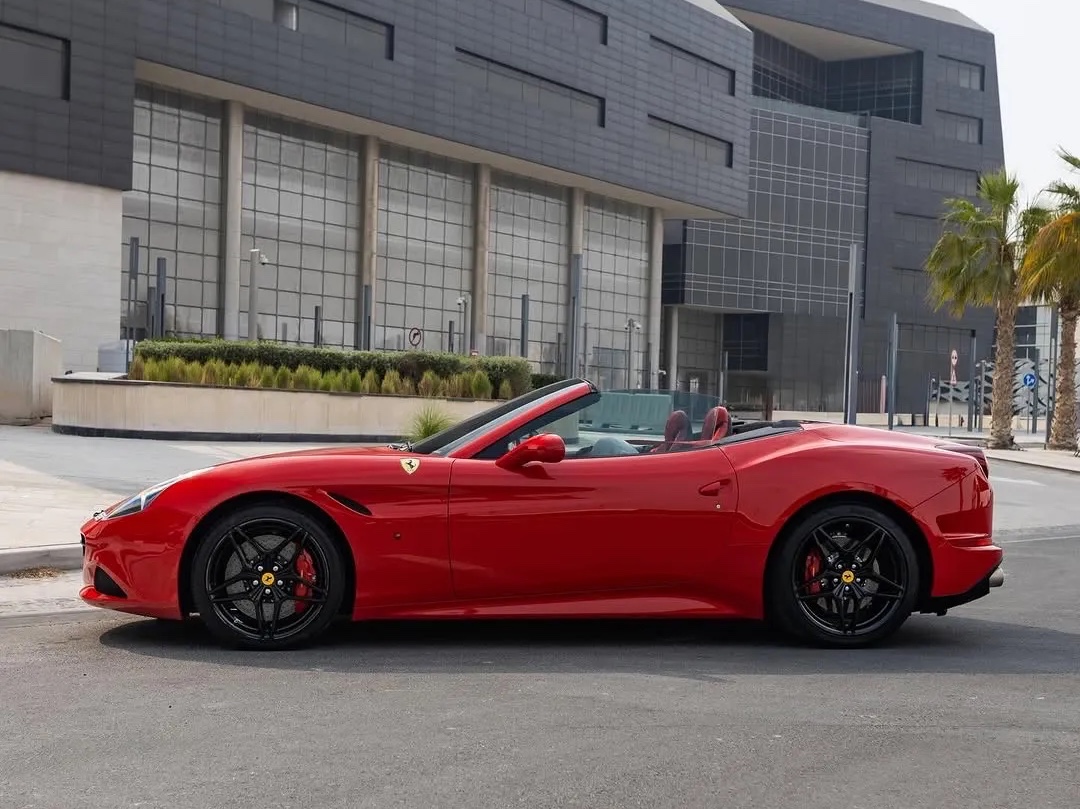 Ferrari California 2016 - Image 3