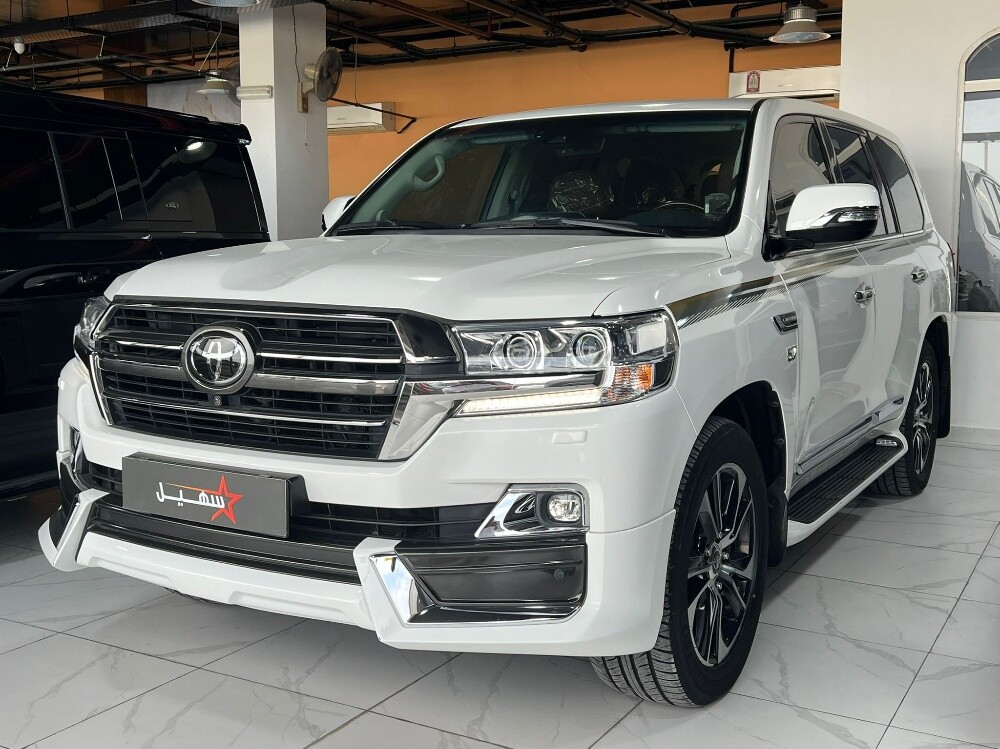 Toyota Land Cruiser VXR Grand Touring 2021