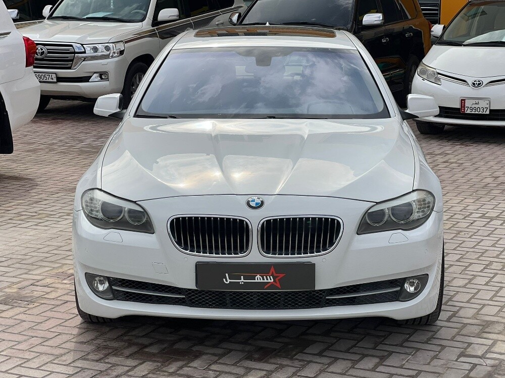 BMW 5-Series 520 i 2013