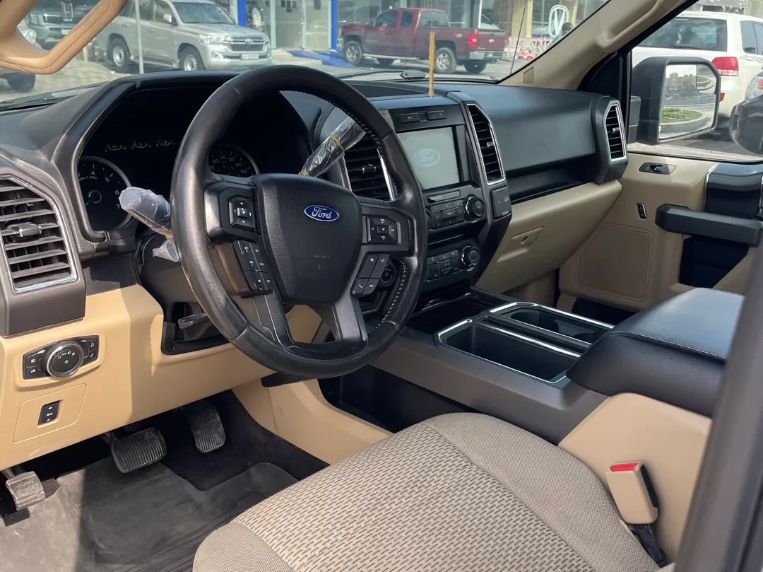Ford F-150 Fx4 2017 - Image 4