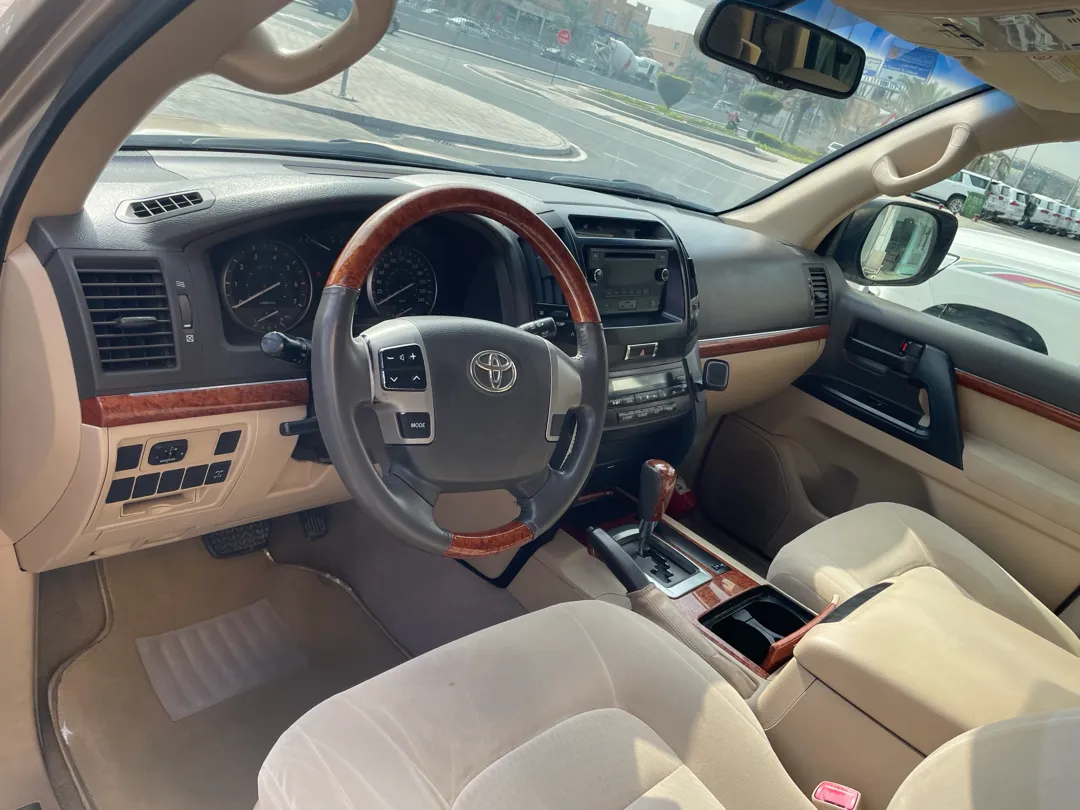 Toyota Land Cruiser GX 2012 - Image 4