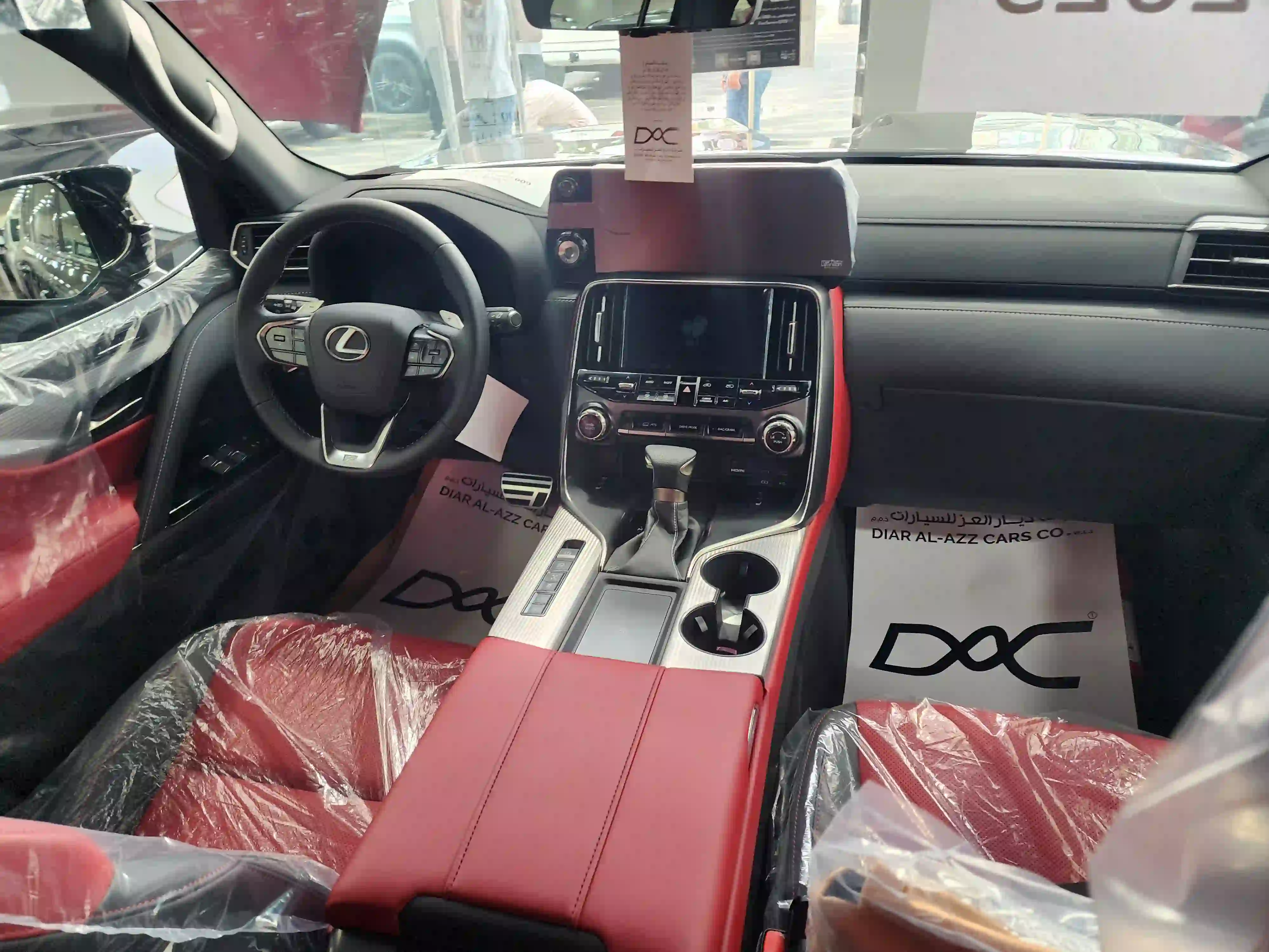 Lexus LX 600  F-Sport 2025 - Image 3