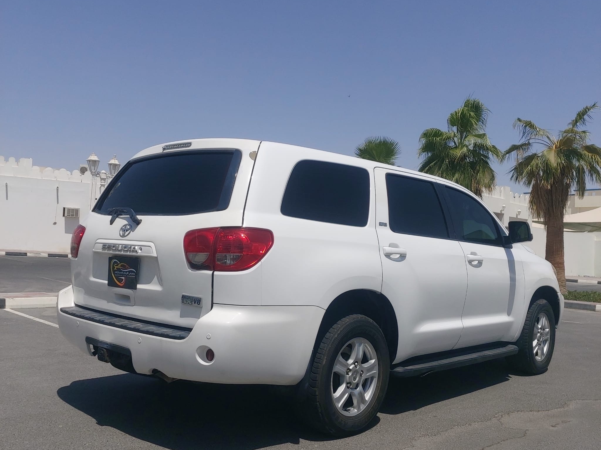 Toyota Sequoia - Image 3
