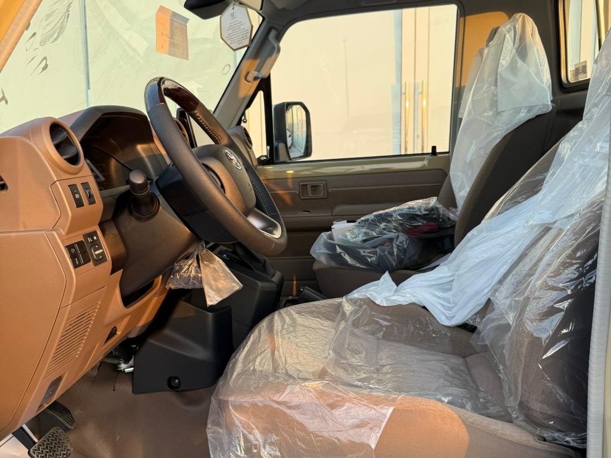 Toyota Land Cruiser LX 2025 - Image 2