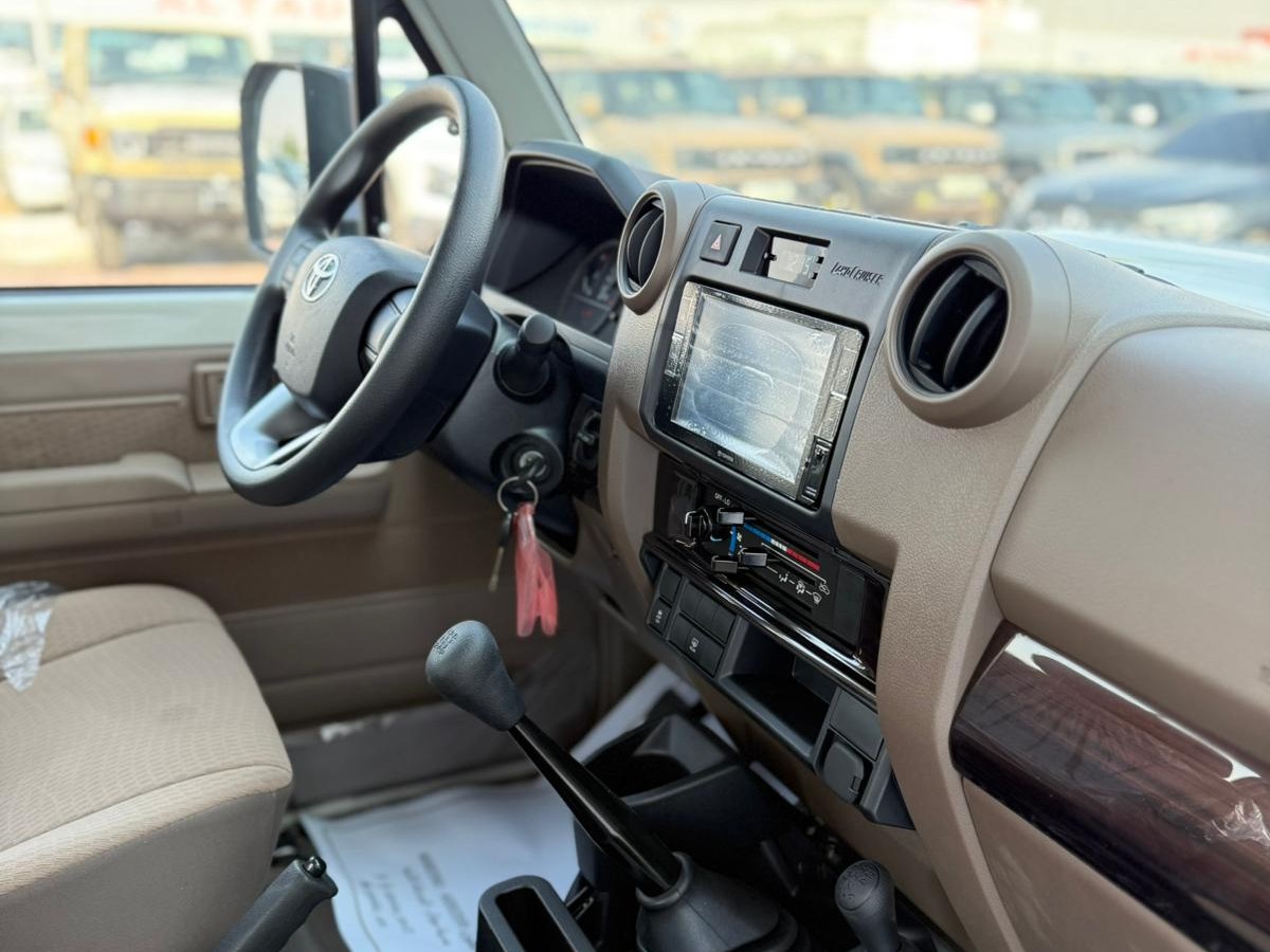 Toyota Land Cruiser LX 2025 - Image 4