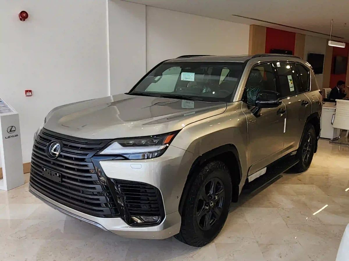 Lexus LX 600 OVERTRAIL 2025
