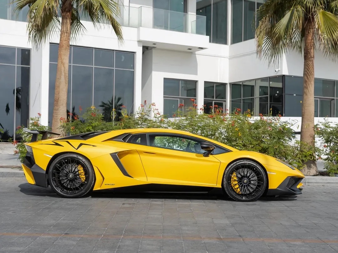 Lamborghini Aventador SV 2016 - Image 3