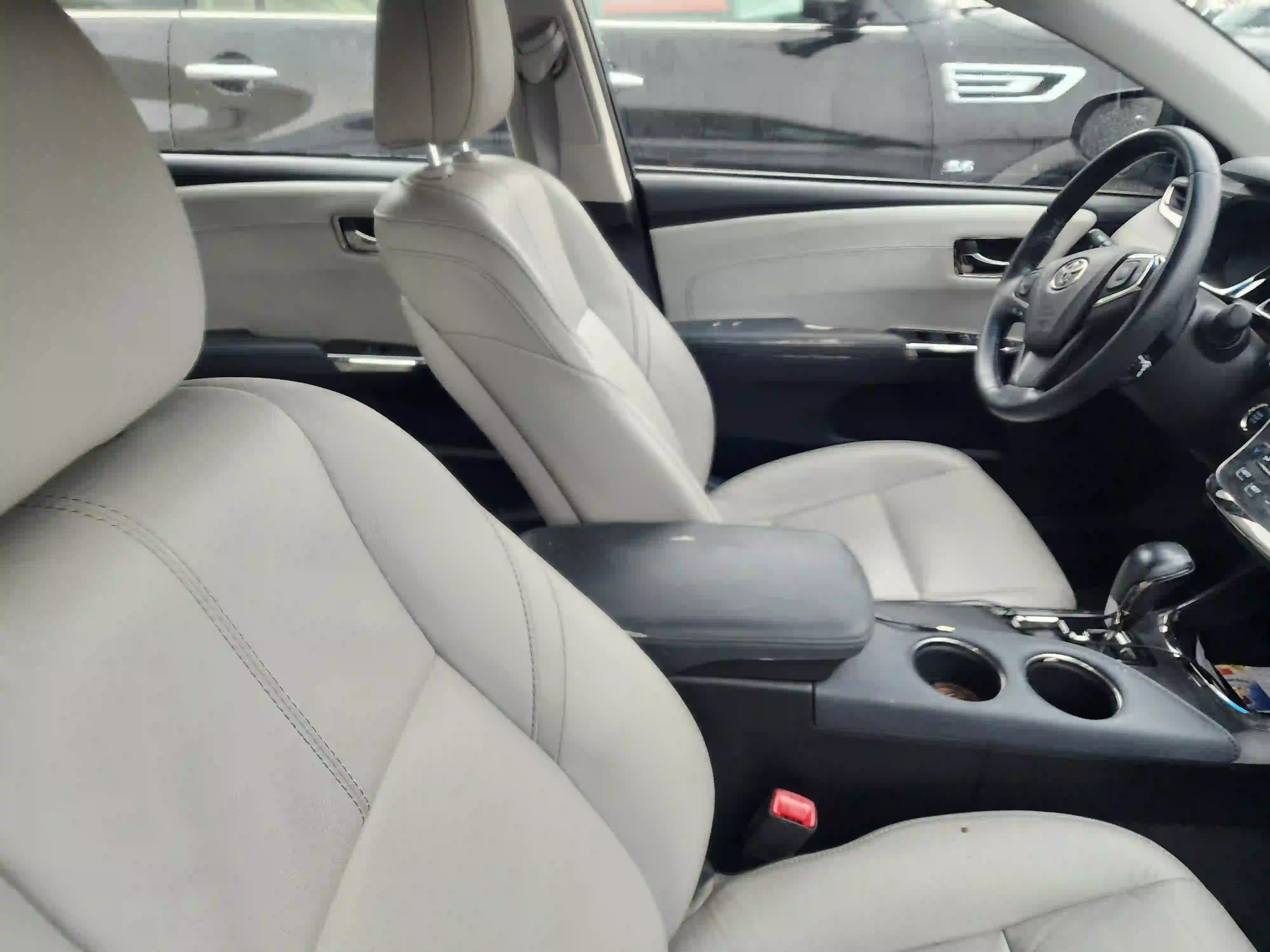 Toyota Avalon 2014 - Image 3
