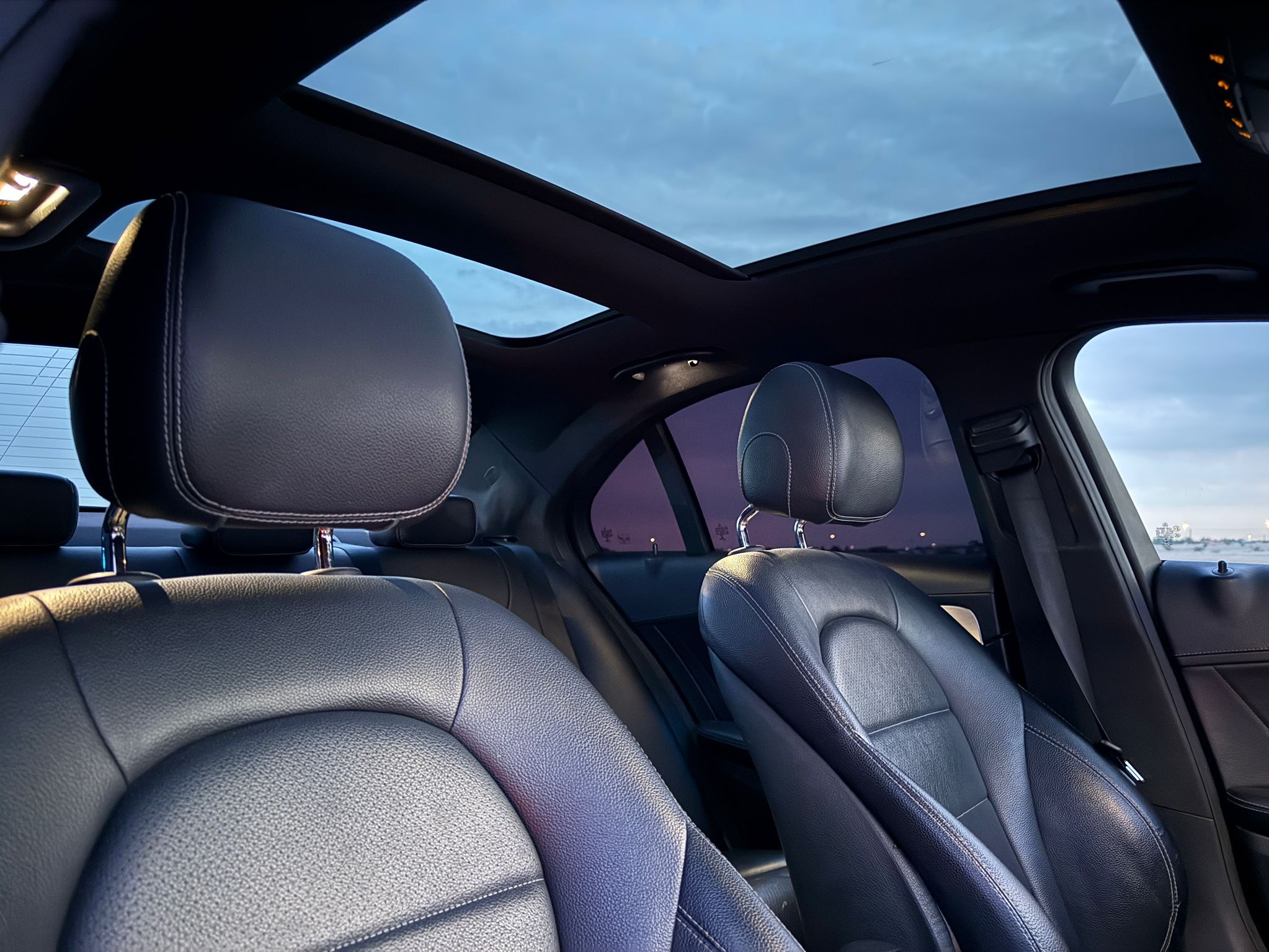 Mercedes-Benz C-Class Sedan 200 2015 - Image 3