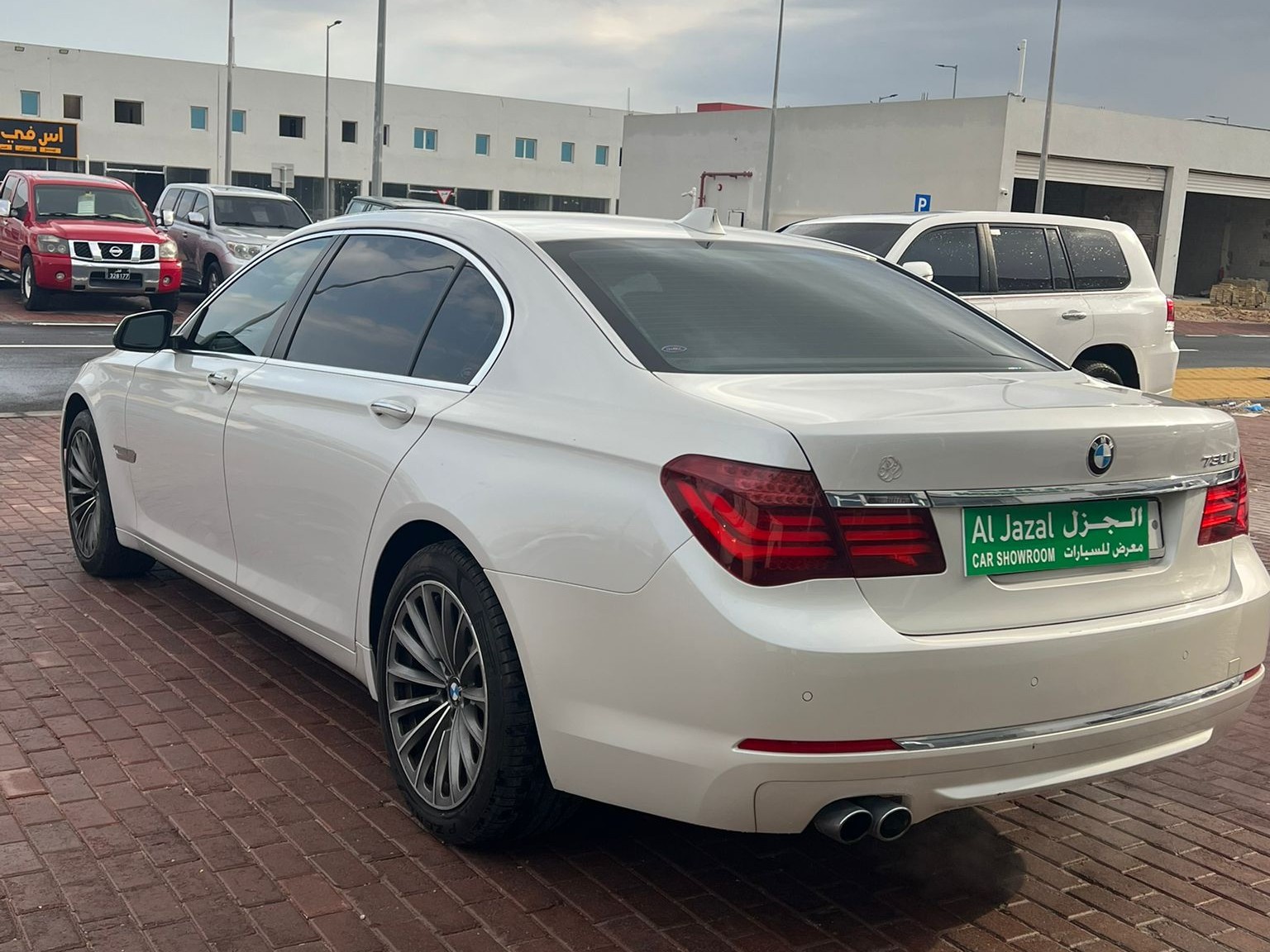 BMW 7-Series 730 Li 2014 - Image 3