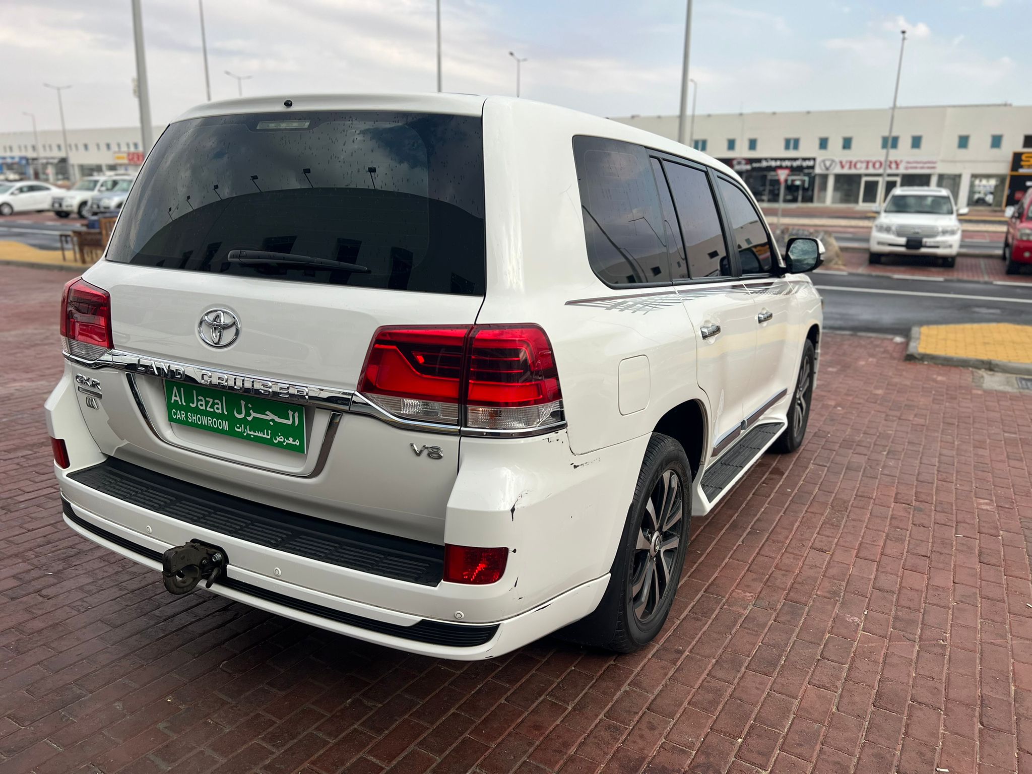 Toyota Land Cruiser GXR Grand Touring 2019 - Image 2