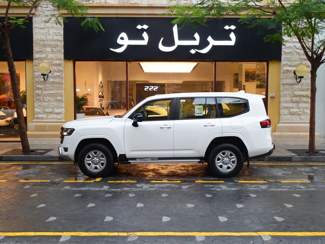 تويوتا لاند كروزر جي اكس 2025 - Image 4