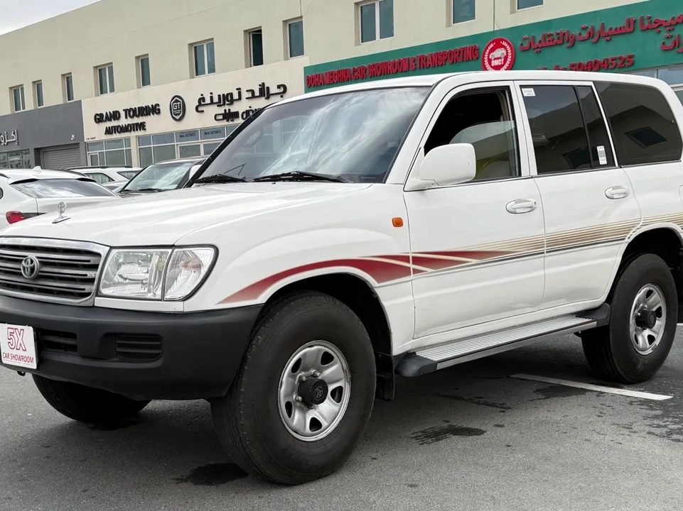 Toyota Land Cruiser GX 2003 - Image 1
