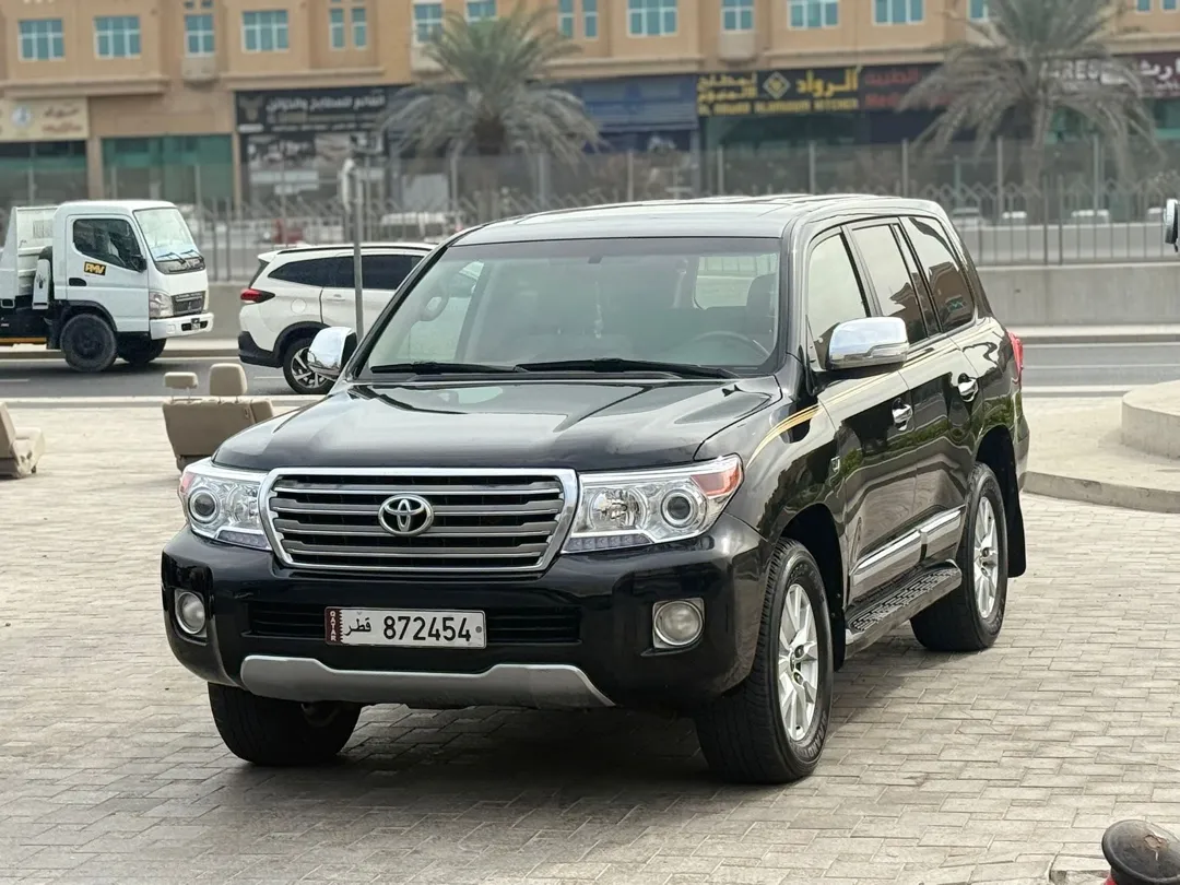 Toyota Land Cruiser GX.R 2015 - Image 1