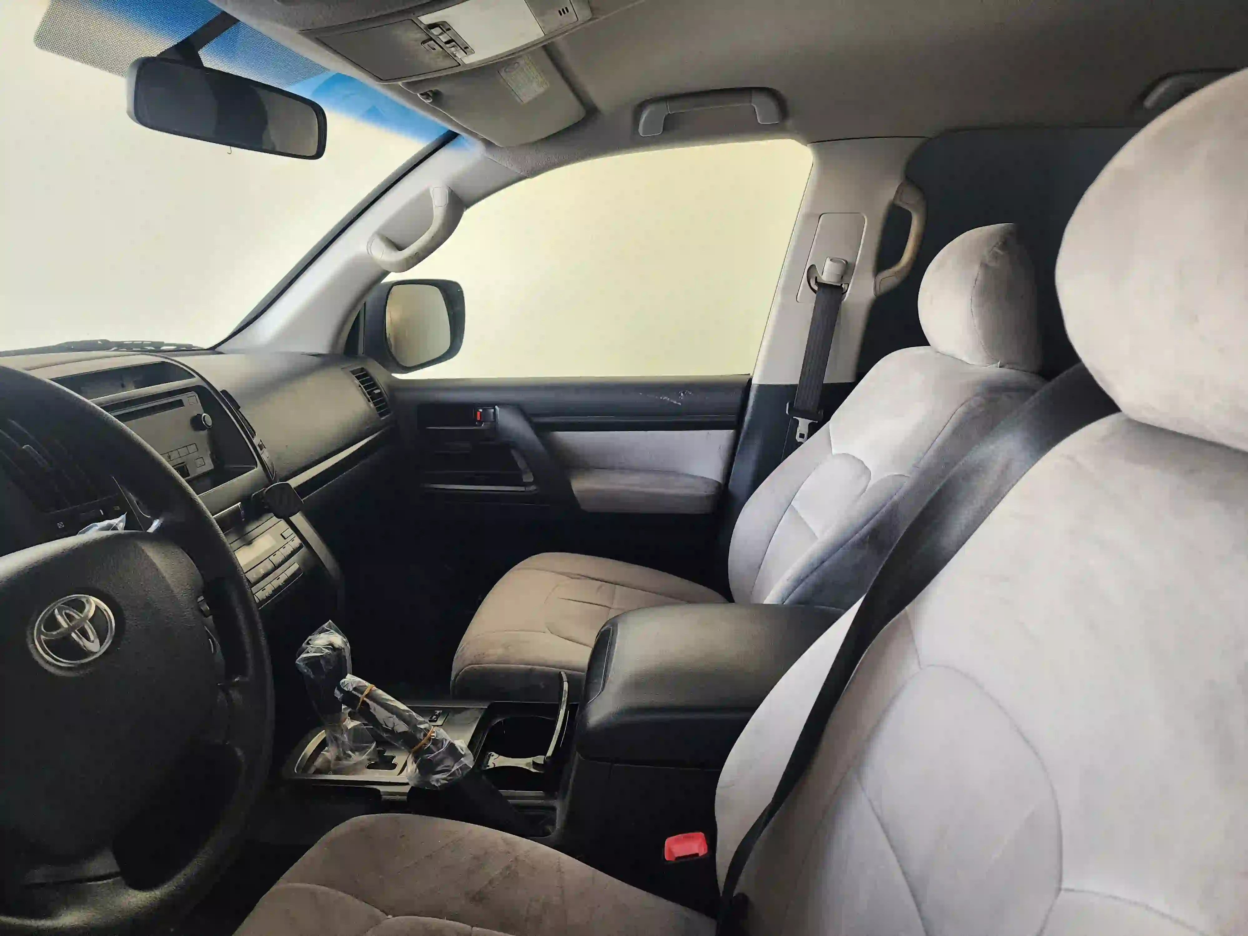 Toyota Land Cruiser G standard 2011 - Image 3
