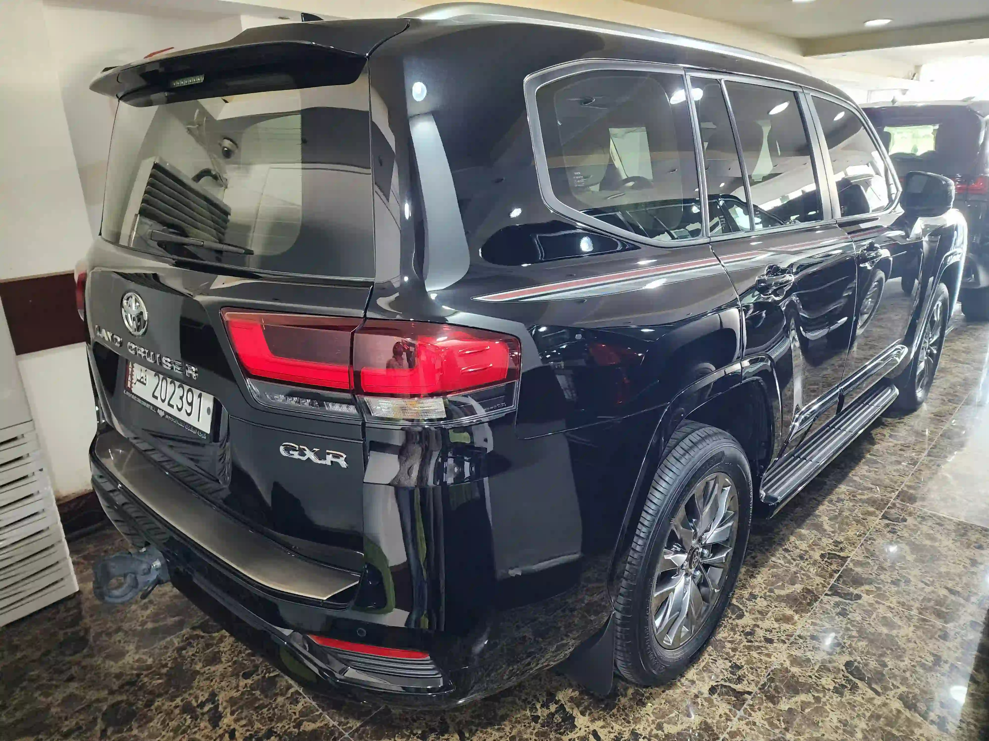 Toyota Land Cruiser GX.R 2024 - Image 2