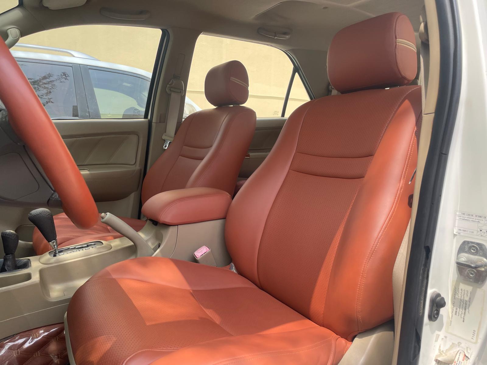 Toyota Fortuner V6 2009 - Image 4