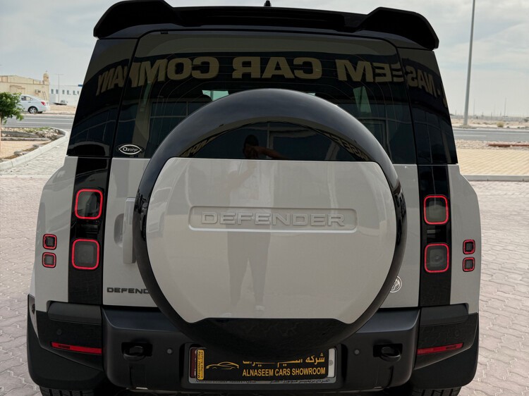 Land Rover Defender 2026 - Image 2