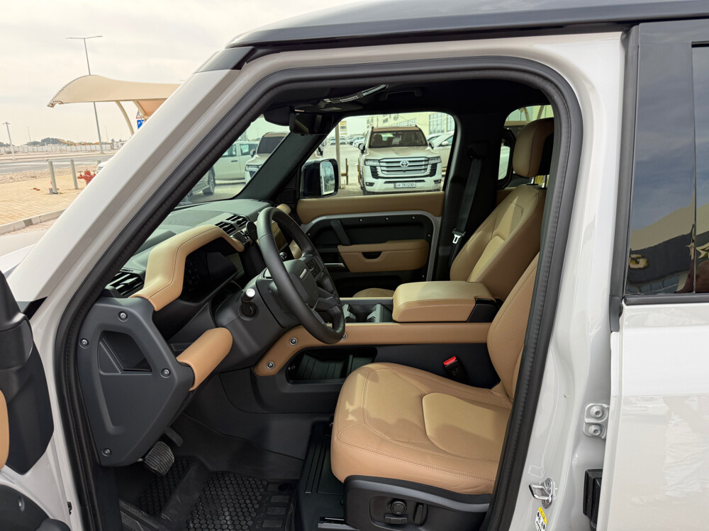 Land Rover Defender 2026 - Image 3