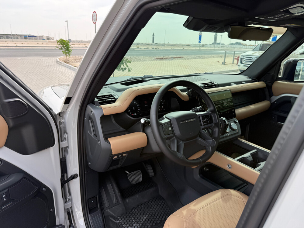 Land Rover Defender 2026 - Image 4