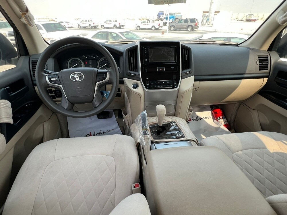 Toyota Land Cruiser G standard 2020 - Image 3
