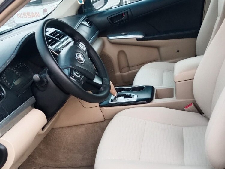 Toyota Camry 2017 - Image 4