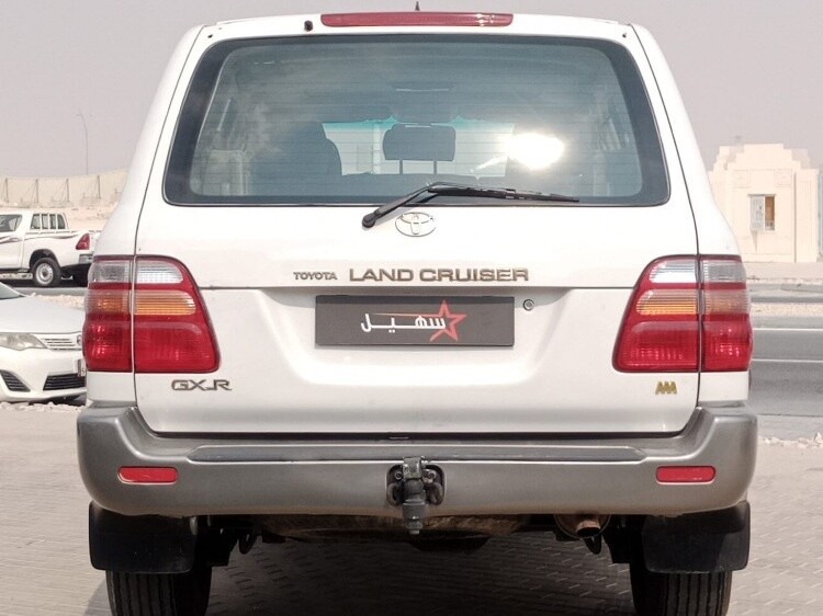 Toyota Land Cruiser GX.R 2000 - Image 4