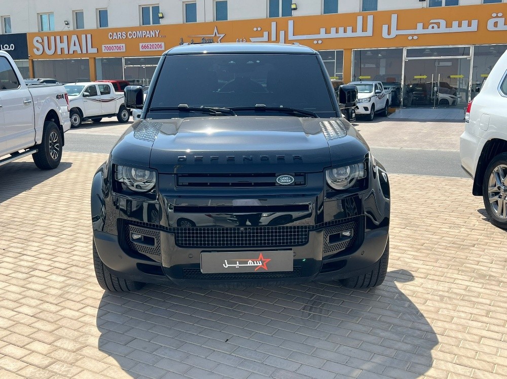 Land Rover Defender 2024
