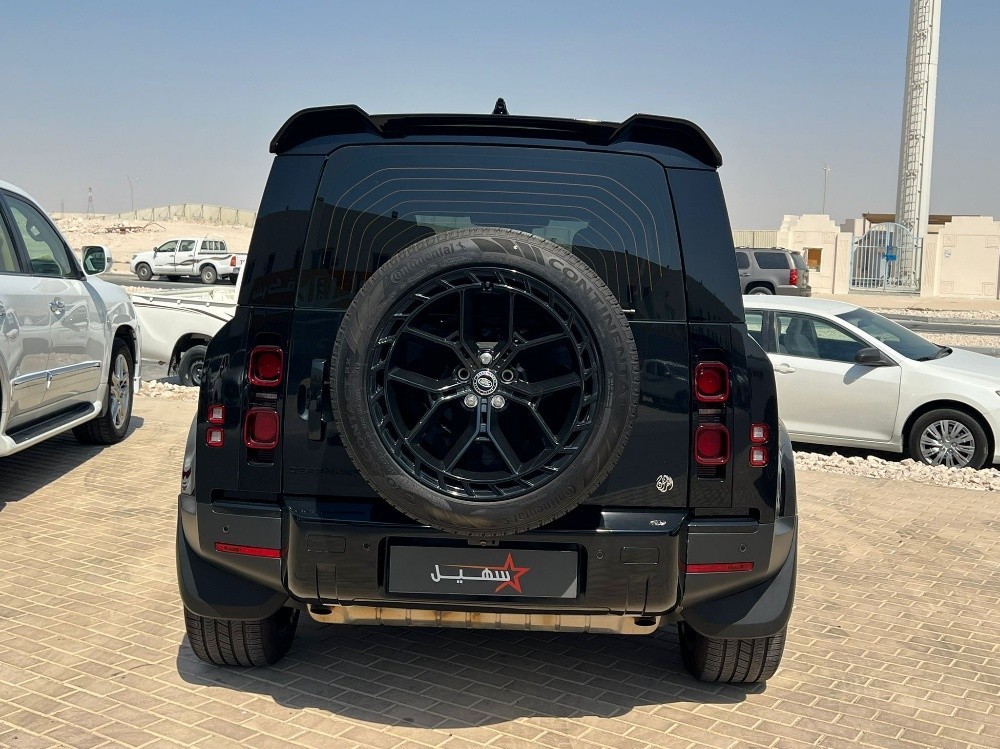 Land Rover Defender 2024 - Image 4