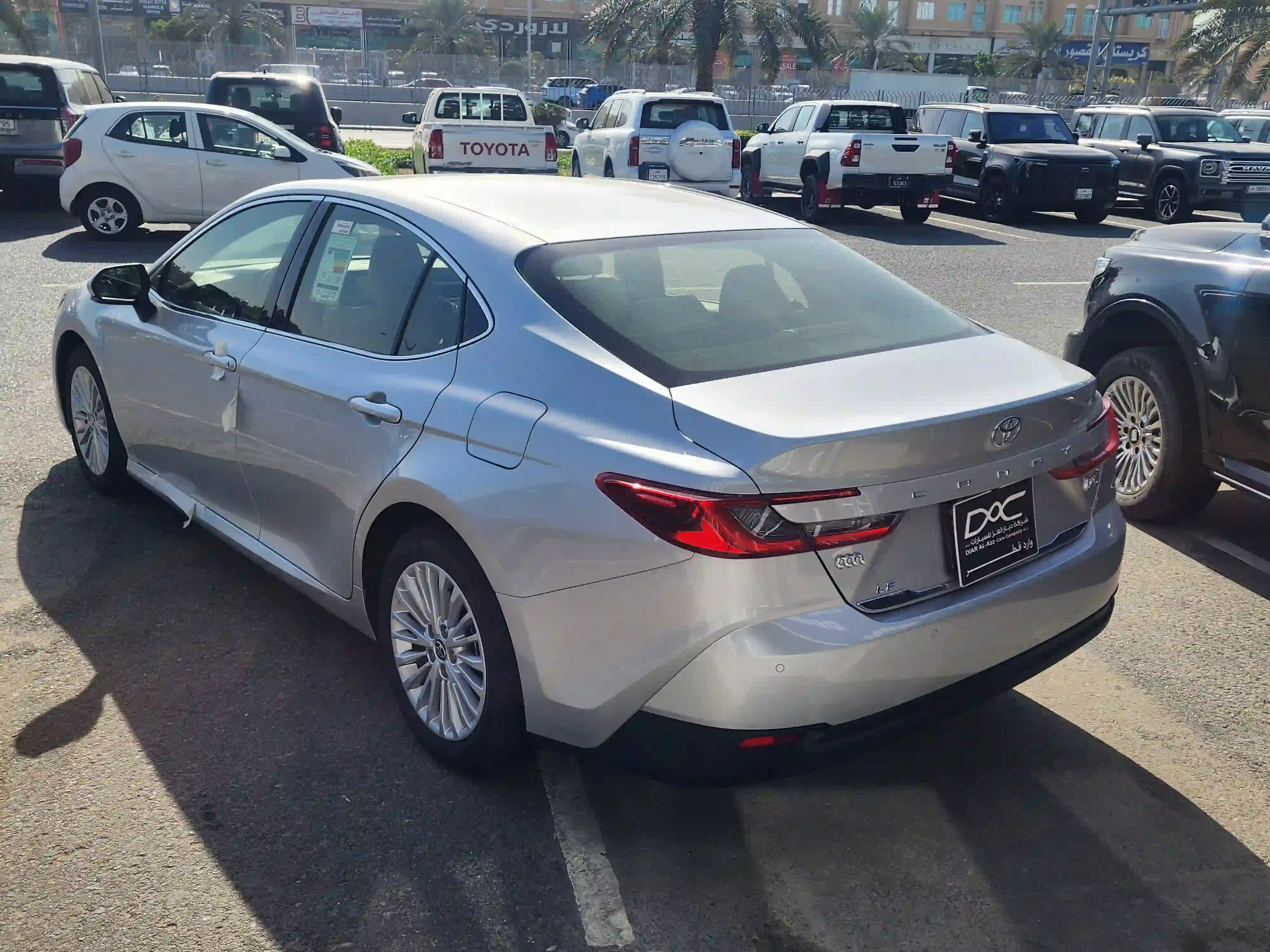 Toyota Camry LE 2025 - Image 3